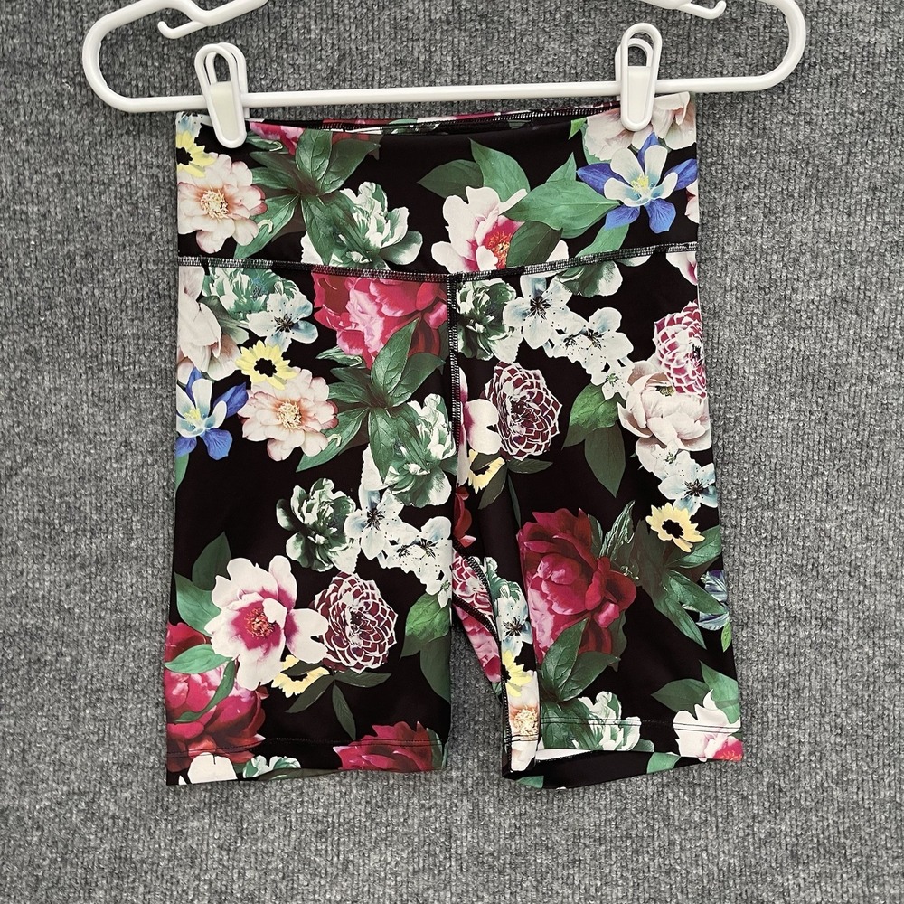 Nike One Biker Shorts Womens Sz S Black Floral CZ1149 010
